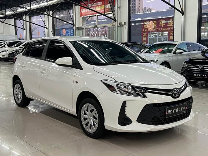 Фото 3 - Toyota Vios FS