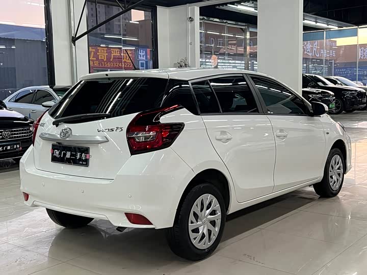 Фото 4 - Toyota Vios FS