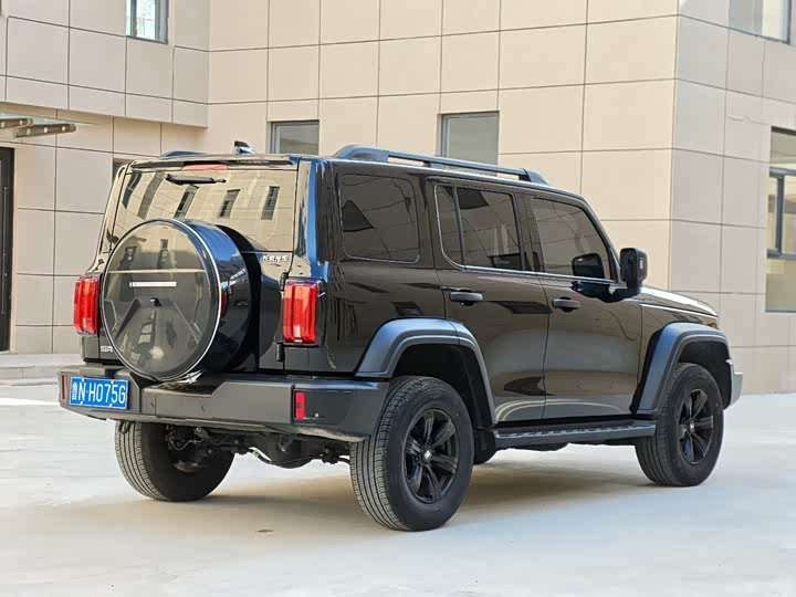 Фото 9 - Tank 300