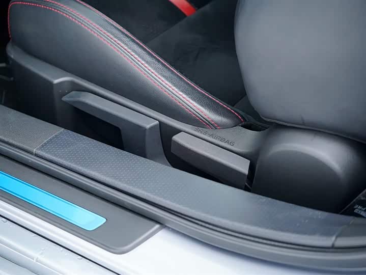 Фото 6 - Subaru BRZ