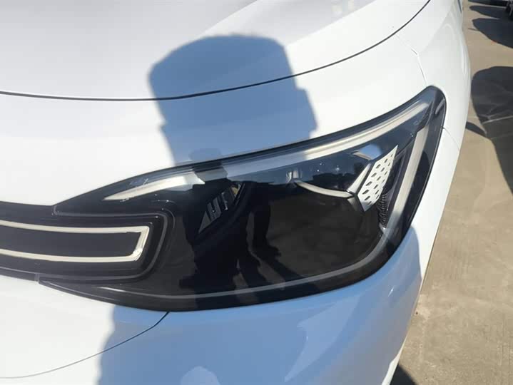 Фото 5 - Volkswagen ID.6 Crozz