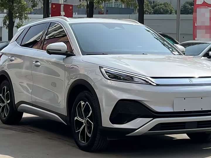 Фото 3 - BYD Yuan Plus