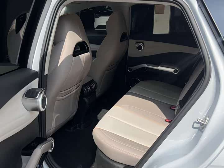 Фото 9 - BYD Yuan Plus