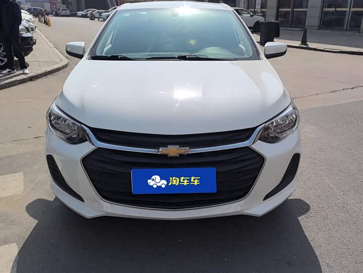 Фото 2 - Chevrolet Onix (Cavalier)