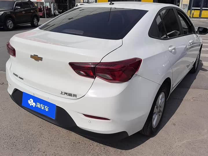 Фото 3 - Chevrolet Onix (Cavalier)