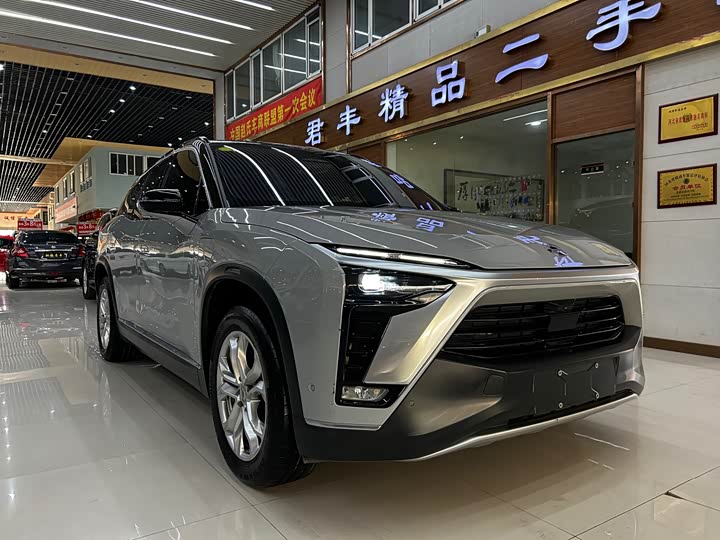 Фото 3 - Nio ES8