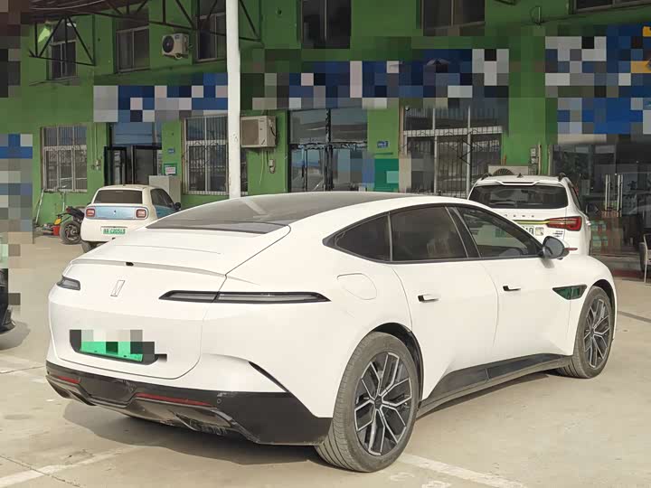 Фото 9 - Avatr 12