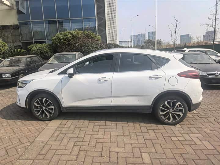 Фото 5 - Geely Emgrand GS