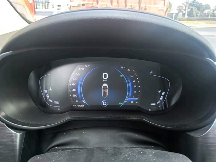 Фото 6 - Geely Emgrand GS