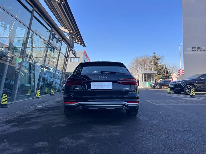 Фото 9 - Audi A6