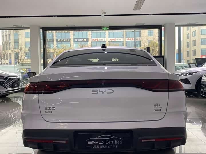 Фото 8 - BYD Qin L