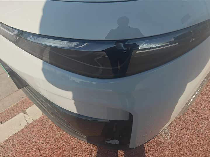 Фото 5 - Leapmotor C10