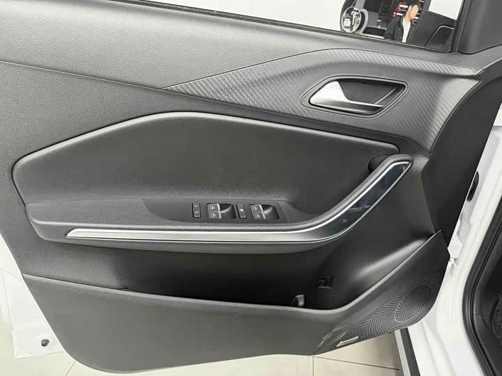 Фото 9 - Chery Tiggo 3x