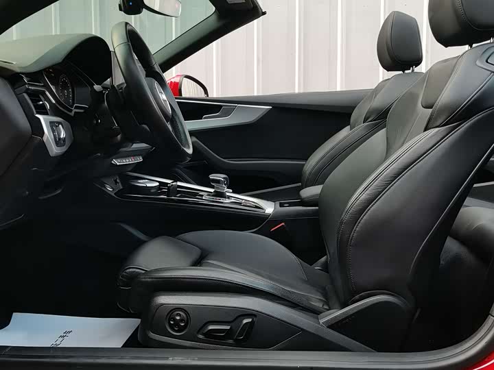 Фото 6 - Audi A5