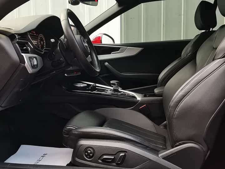 Фото 7 - Audi A5