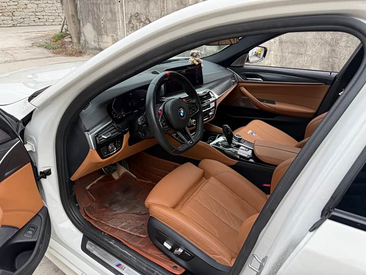 Фото 7 - BMW 5 Series