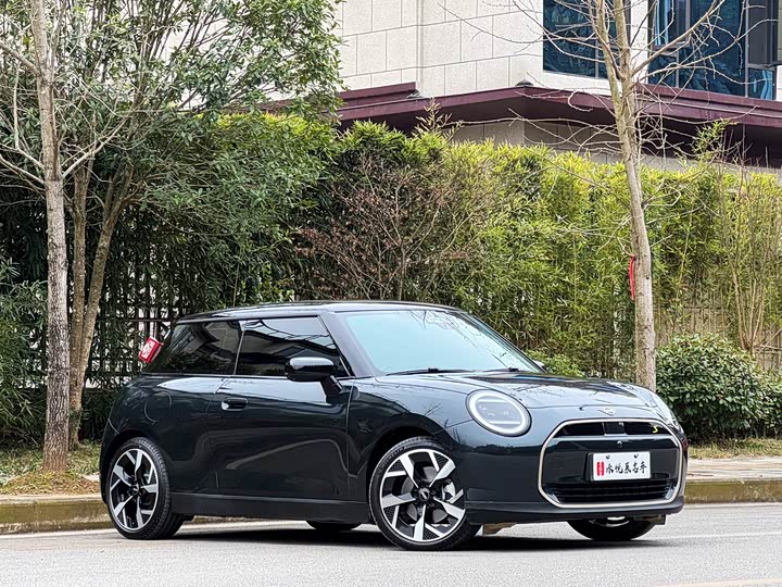 Фото 3 - Mini Cooper