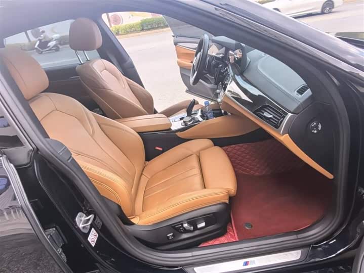 Фото 7 - BMW 6 Series GT