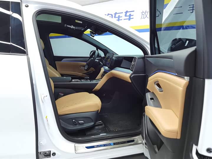 Фото 8 - BYD Song L DM-i Hybrid