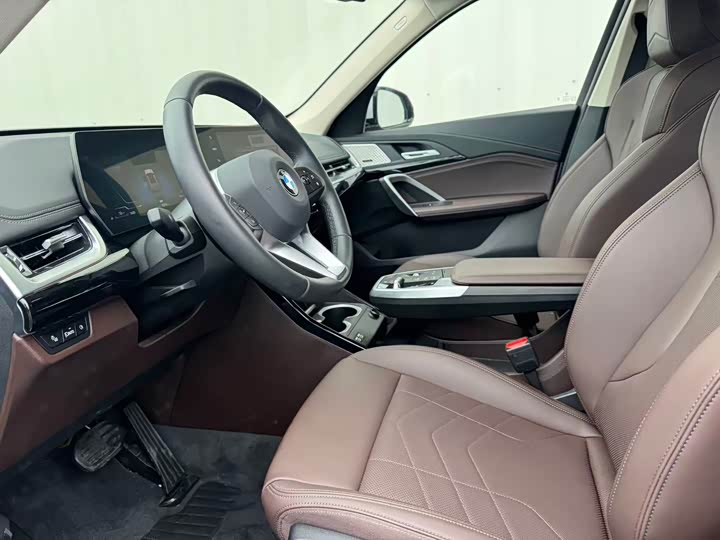 Фото 5 - BMW X1
