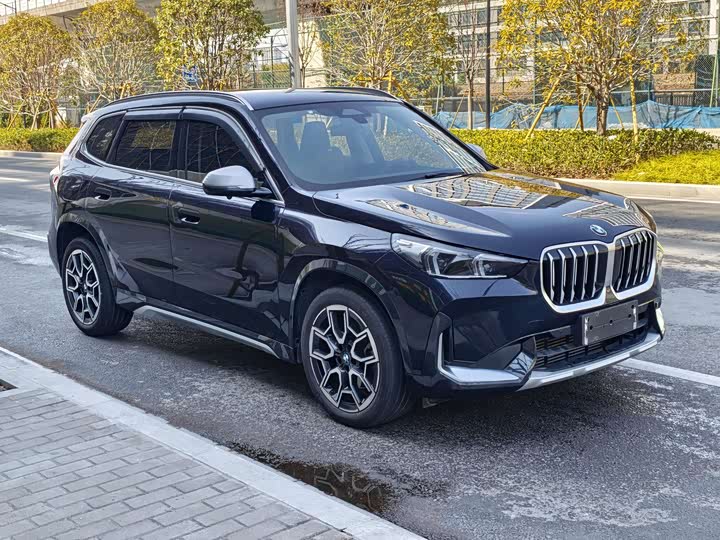 Фото 3 - BMW X1
