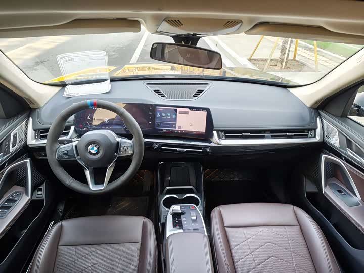 Фото 6 - BMW X1