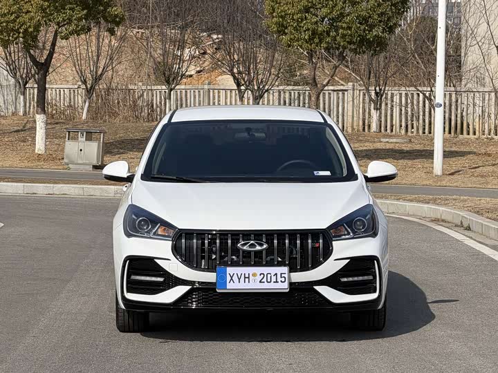 Фото 2 - Chery Arrizo 5