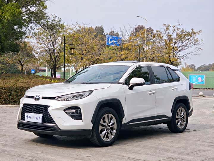 Фото 1 - Toyota Wildlander