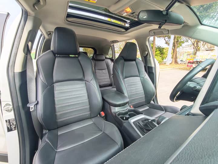 Фото 9 - Toyota Wildlander