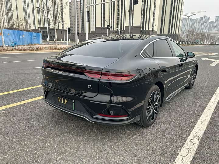 Фото 8 - BYD Han