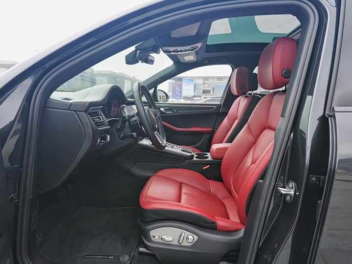 Фото 7 - Porsche Macan