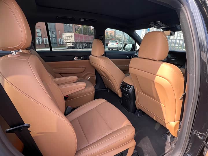 Фото 8 - LiXiang One