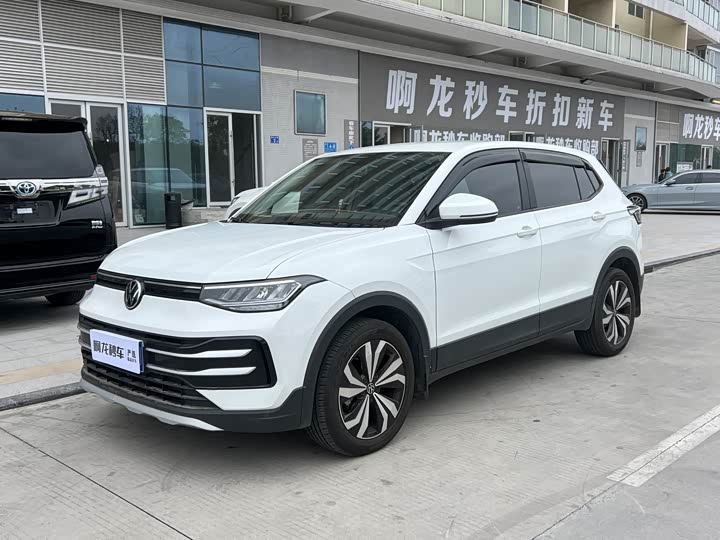 Фото 1 - Volkswagen Tharu