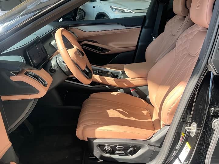 Фото 4 - BYD Song L