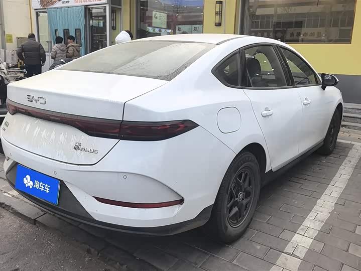Фото 3 - BYD Qin Plus