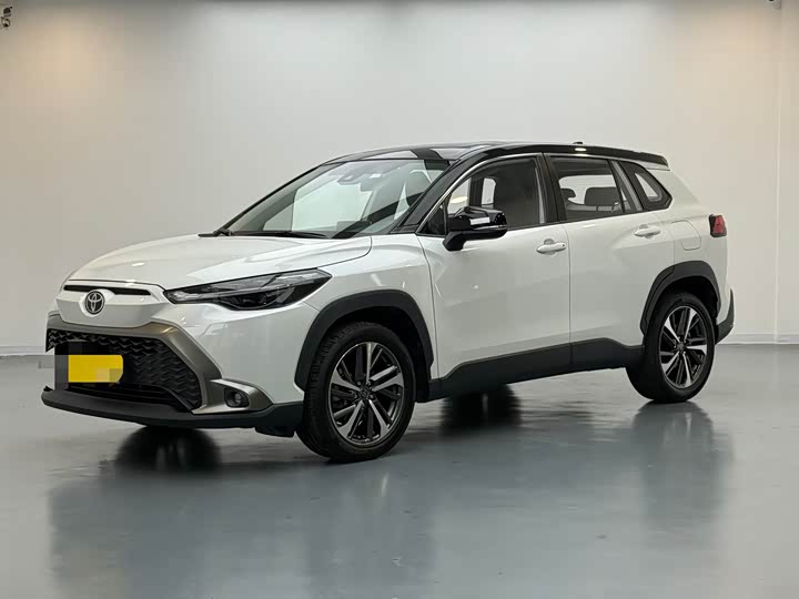 Photo 1 - Toyota Frontlander