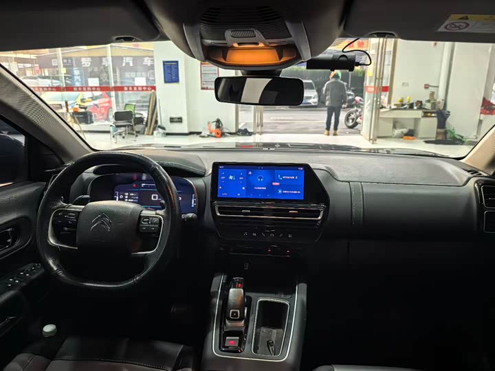 Фото 6 - Citroen C5 Aircross 2023