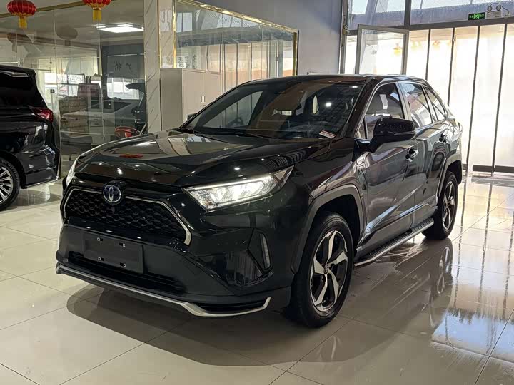 Фото 1 - Toyota RAV4 Hybrid