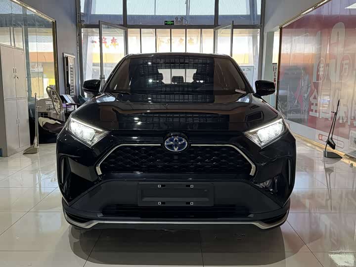 Фото 2 - Toyota RAV4 Hybrid