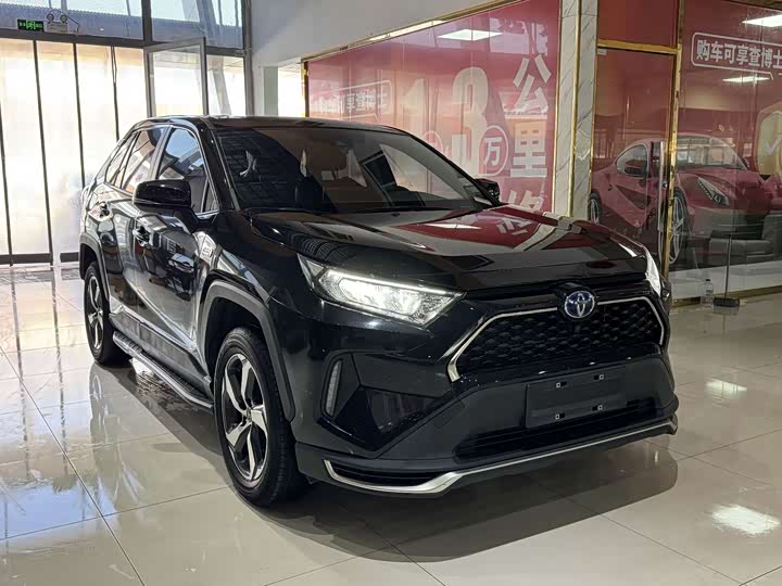 Фото 3 - Toyota RAV4 Hybrid