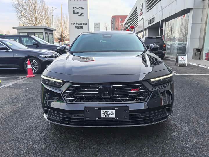 Фото 2 - Honda Accord