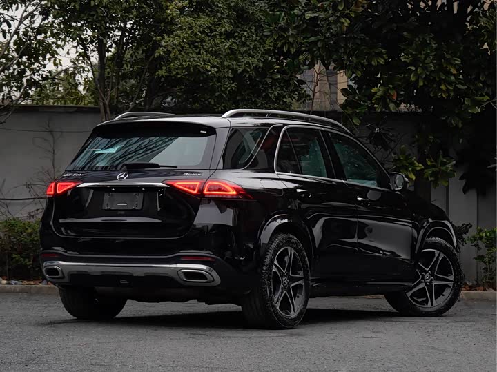 Фото 4 - Mercedes-Benz GLE-Class Hybrid