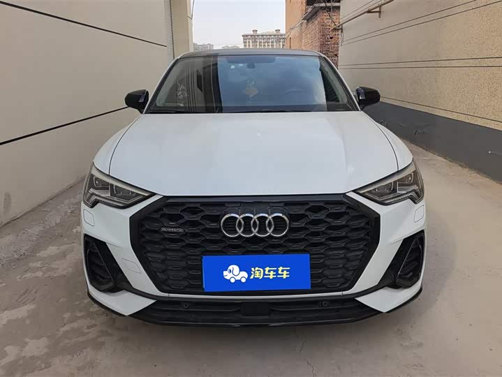 Фото 2 - Audi Q3 Sportback