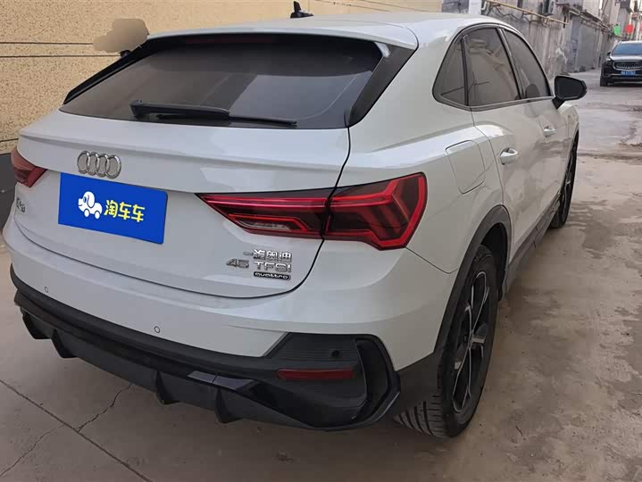 Фото 3 - Audi Q3 Sportback