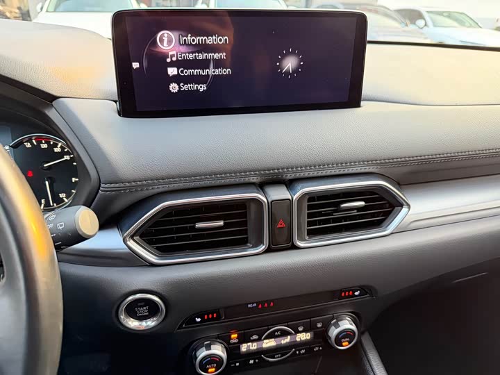 Фото 8 - Mazda CX-5