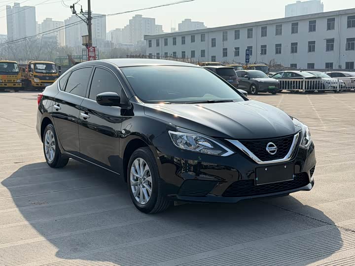 Фото 3 - Nissan Sylphy