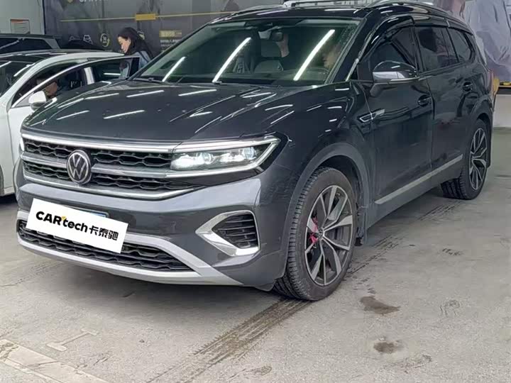 Фото 1 - Volkswagen Talagon