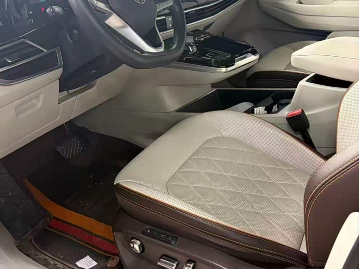 Фото 3 - Volkswagen Talagon