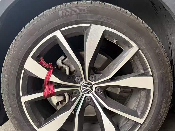 Фото 7 - Volkswagen Talagon