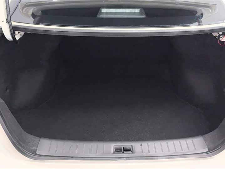 Фото 4 - Nissan Sylphy